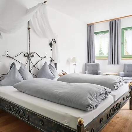 Rosamunde 4* 洛伊塔施