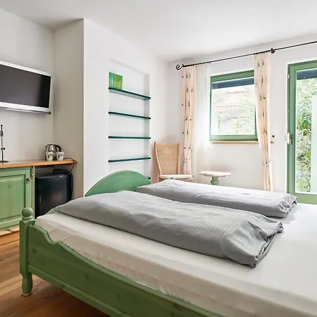 Rosamunde Aparthotel