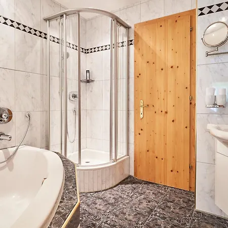 Aparthotel Rosamunde 4*