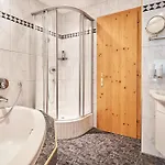 Aparthotel Rosamunde 4*